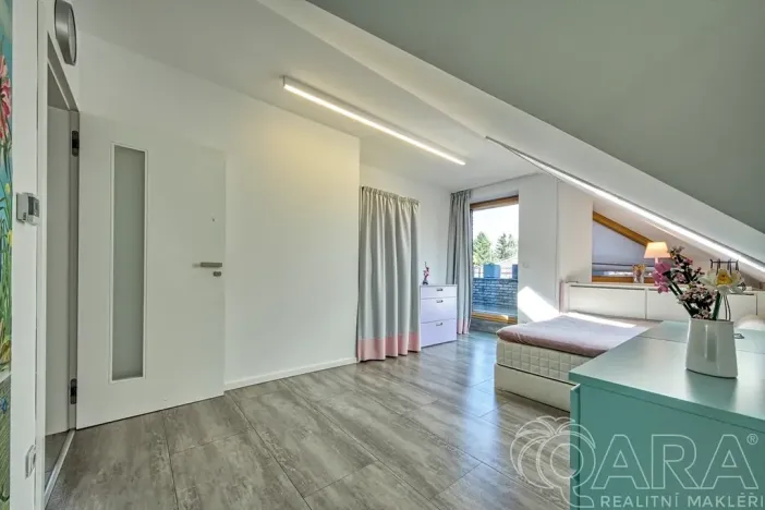 Prodej rodinného domu, Babice, Lomená, 293 m2