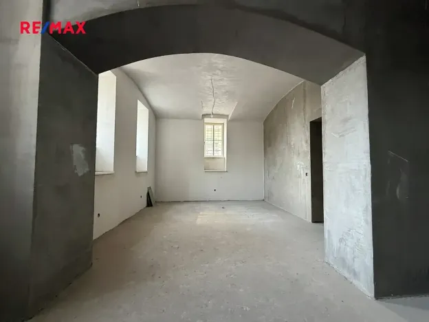 Pronájem obchodního prostoru, Praha - Nové Město, Koubkova, 89 m2