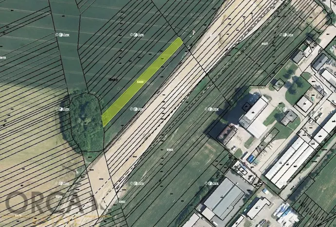 Prodej podílu komerčního pozemku, Staré Město, 2424 m2