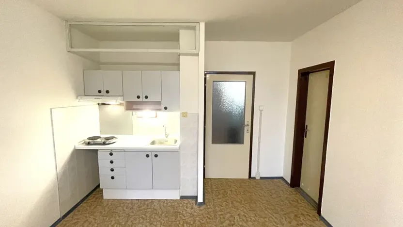 Pronájem bytu 1+kk, Praha - Chodov, Nad Opatovem, 30 m2