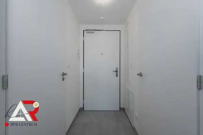 Pronájem bytu 1+kk, Brno, Bratislavská, 28 m2