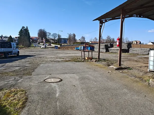 Prodej výrobních prostor, Vacov, 3000 m2