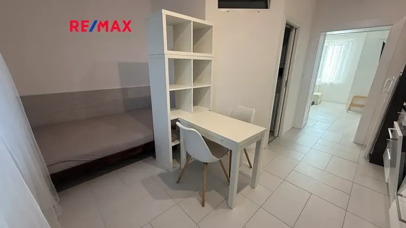 Pronájem bytu 1+1, Břeclav, náměstí Petra Bezruče, 40 m2