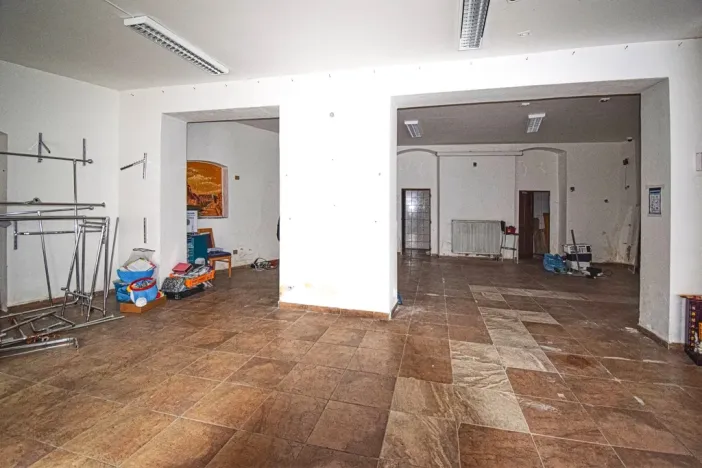 Pronájem obchodního prostoru, Dobřany, Lidická, 120 m2