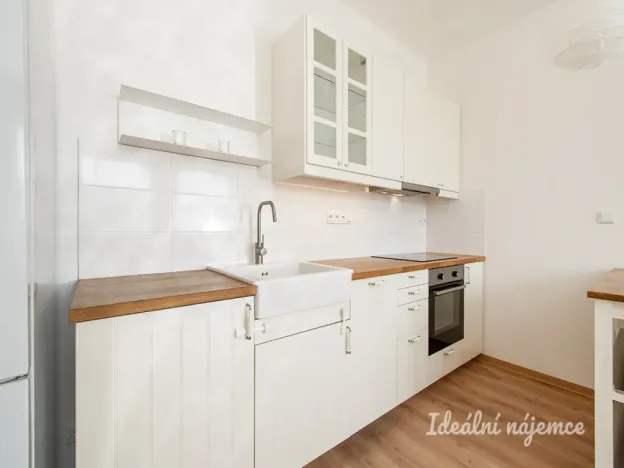 Pronájem bytu 2+kk, Praha - Střešovice, Patočkova, 53 m2