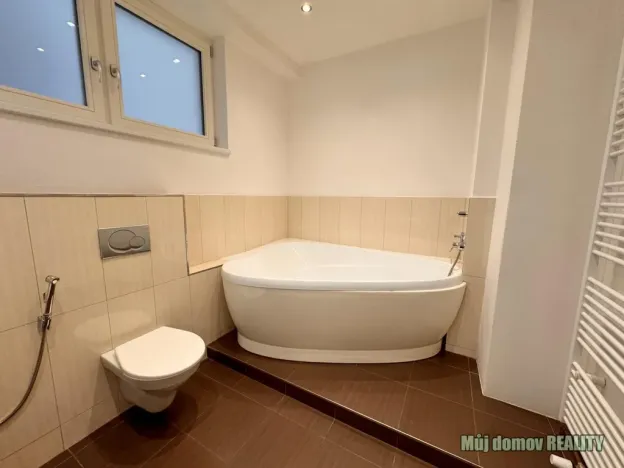 Pronájem bytu 3+1, Praha - Nové Město, Václavské náměstí, 100 m2