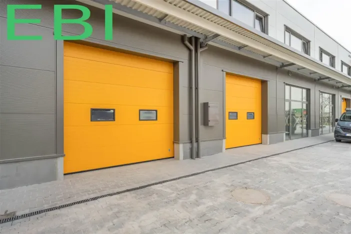 Pronájem skladu, Libiš, 2218 m2