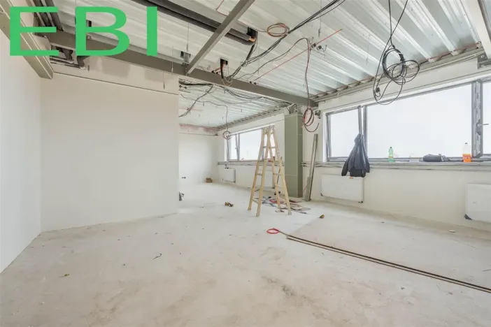 Pronájem skladu, Libiš, 2218 m2