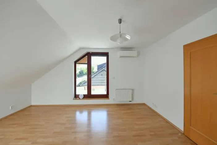 Prodej rodinného domu, Horoměřice, 350 m2