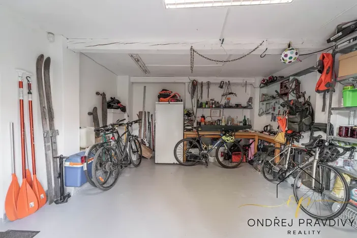 Prodej rodinného domu, Lety, Sokolská, 265 m2