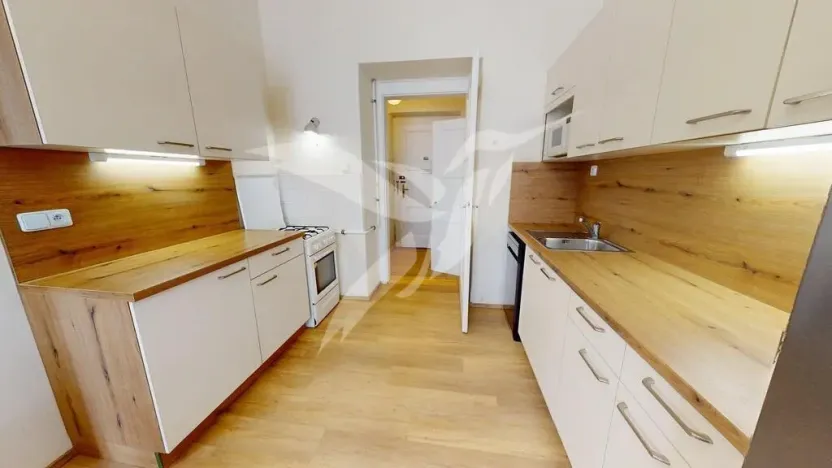 Pronájem bytu 1+1, Praha - Nusle, Nuselská, 42 m2