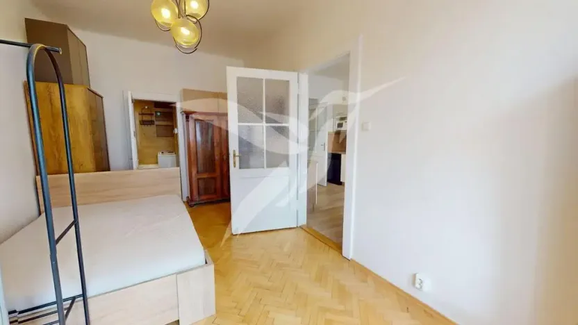 Pronájem bytu 1+1, Praha - Nusle, Nuselská, 42 m2