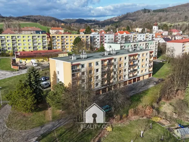 Prodej bytu 3+1, Žandov, Osvobození, 68 m2