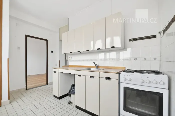 Prodej bytu 2+1, Praha - Libeň, náměstí Na Balabence, 53 m2