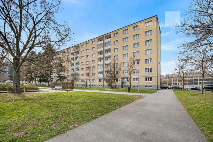 Prodej bytu 2+1, Praha - Libeň, náměstí Na Balabence, 53 m2