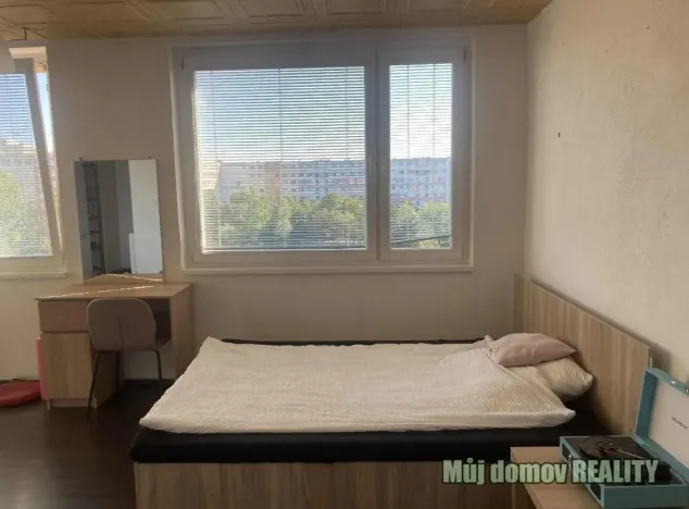 Pronájem bytu 1+kk, Praha - Stodůlky, Nušlova, 35 m2