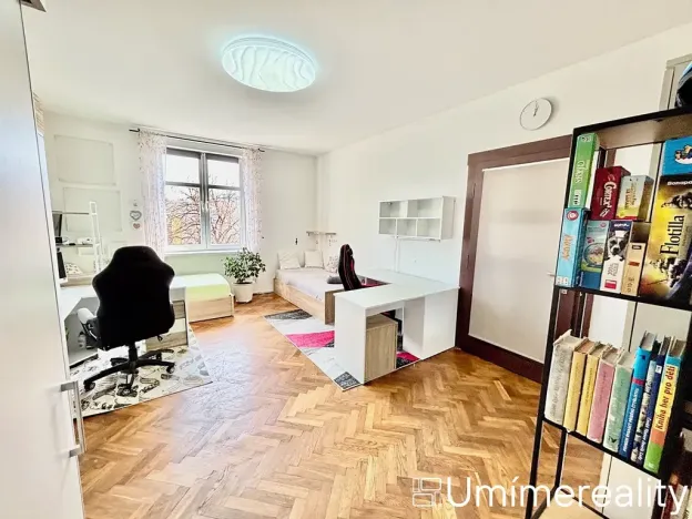 Prodej bytu 3+kk, Dvůr Králové nad Labem, nábřeží Benešovo, 76 m2