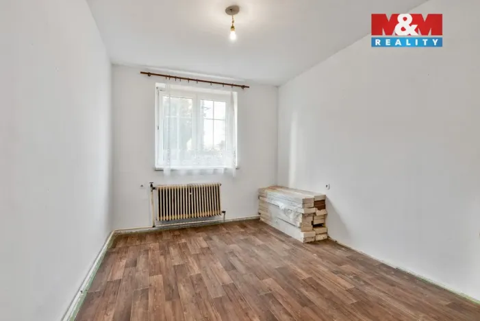 Prodej rodinného domu, Zákupy - Brenná, 242 m2