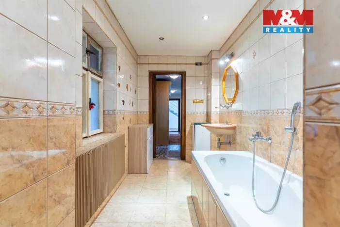 Prodej rodinného domu, Soběsuky - Milovice, 132 m2