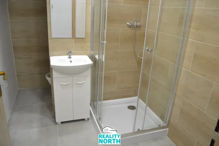 Pronájem bytu 1+kk, Ústí nad Labem, Dukelských hrdinů, 31 m2