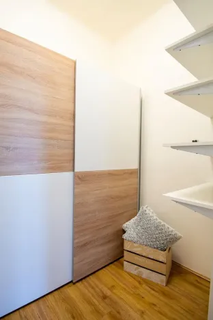 Pronájem bytu 2+kk, Praha - Vinohrady, Písecká, 56 m2