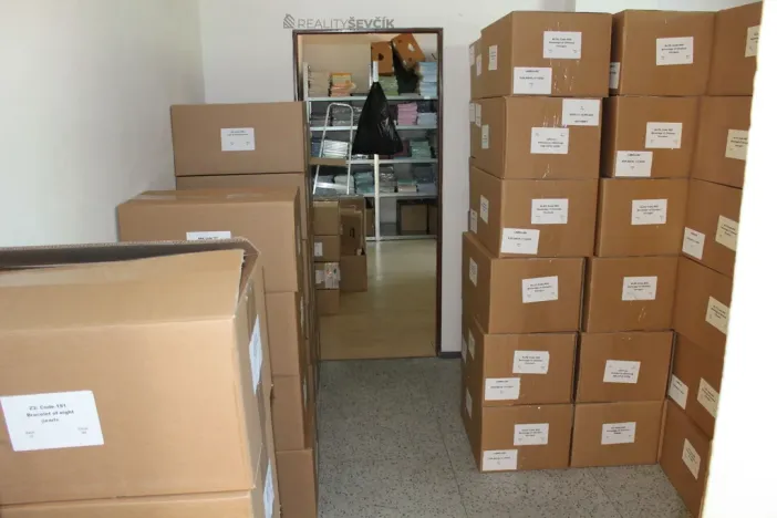 Prodej obchodního prostoru, České Budějovice - České Budějovice 4, Hlinská, 440 m2