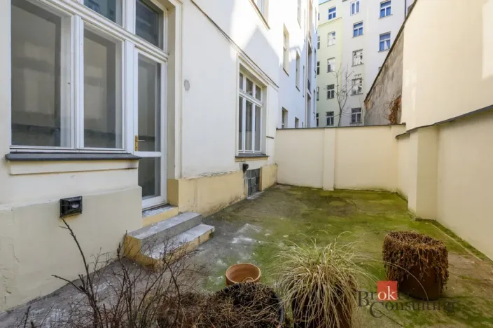 Prodej bytu 3+kk, Praha - Staré Město, U milosrdných, 73 m2