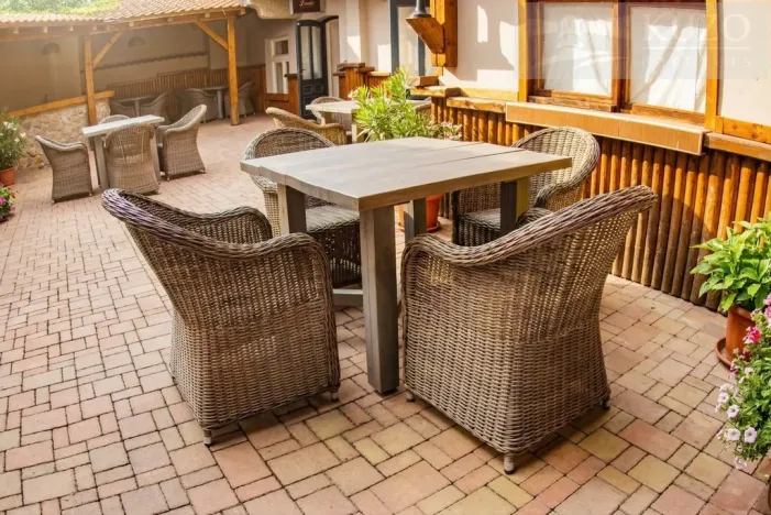 Prodej obchodního prostoru, Příbram - Příbram VI-Březové Hory, náměstí J. A. Alise, 450 m2