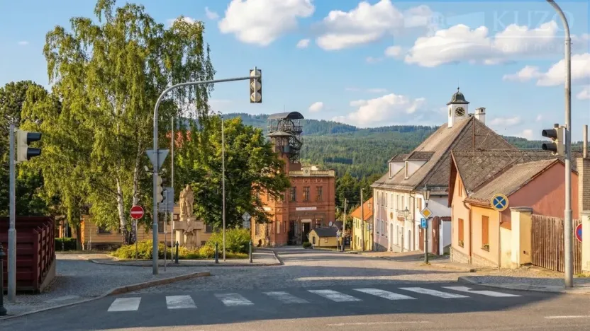 Prodej obchodního prostoru, Příbram - Příbram VI-Březové Hory, náměstí J. A. Alise, 450 m2