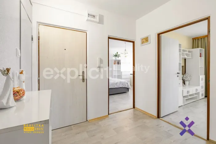 Prodej bytu 2+1, Luhačovice, Zahradní čtvrť, 57 m2