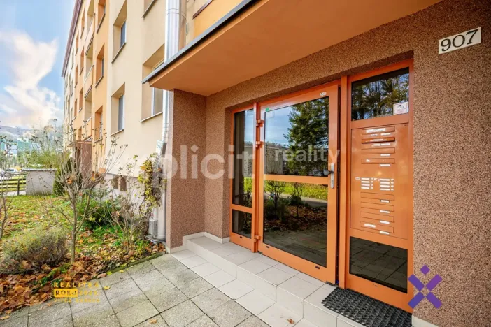 Prodej bytu 2+1, Luhačovice, Zahradní čtvrť, 57 m2