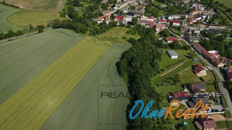 Prodej pozemku pro bydlení, Čechy, 783 m2