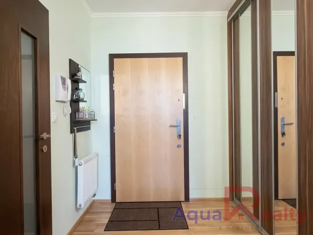 Prodej bytu 2+kk, Karlovy Vary, Libušina, 70 m2