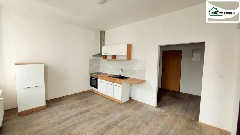 Pronájem bytu 1+1, Cheb, Evropská, 45 m2