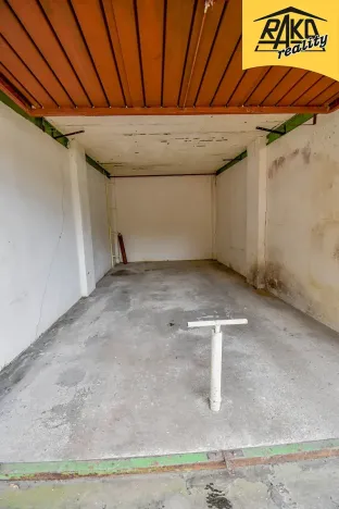 Prodej garáže, Trutnov, Vrbová, 18 m2