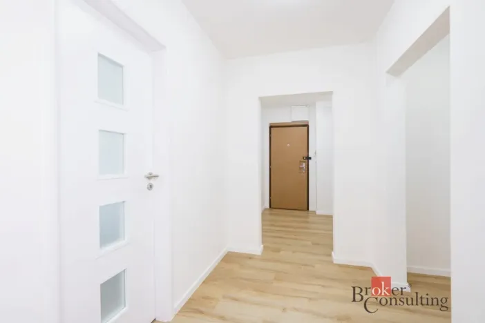 Prodej bytu 3+1, Praha - Modřany, Urbánkova, 79 m2