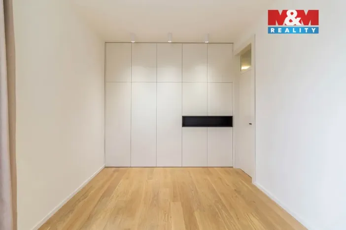 Pronájem bytu 4+kk, Praha - Dejvice, Na Hanspaulce, 118 m2