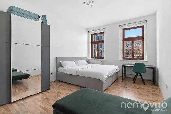 Prodej bytu 2+1, Praha - Karlín, Sokolovská, 72 m2