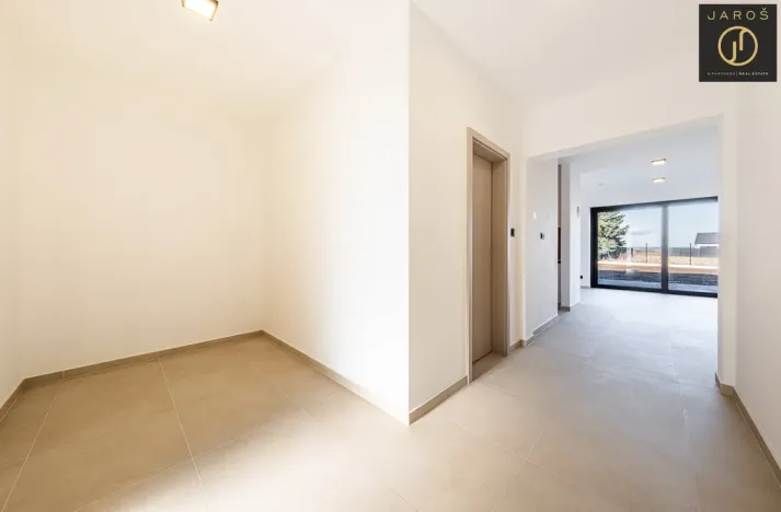 Prodej rodinného domu, Kamenné Žehrovice, K Rokli, 120 m2