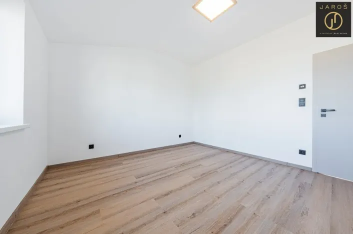 Prodej rodinného domu, Kamenné Žehrovice, K Rokli, 120 m2