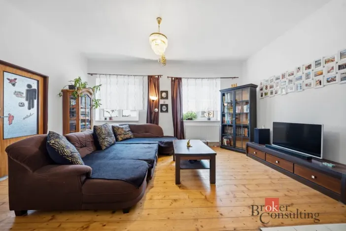 Prodej rodinného domu, Beroun - Beroun-Město, Hněvkovského, 367 m2