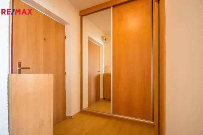 Prodej bytu 1+kk, Hradec Králové, Hrubínova, 36 m2