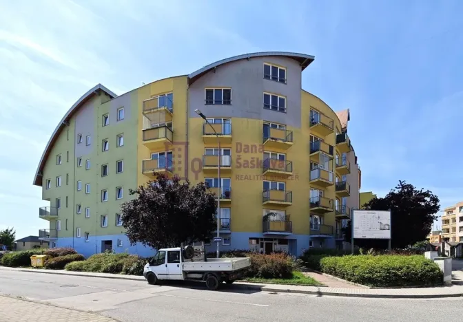 Pronájem bytu 2+kk, Jindřichův Hradec - Jindřichův Hradec V, Hvězdná, 45 m2