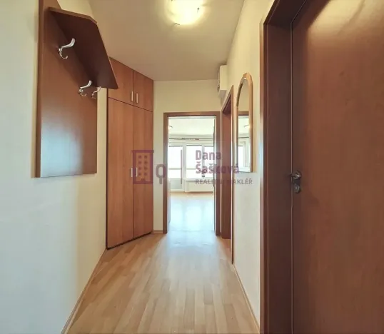 Pronájem bytu 2+kk, Jindřichův Hradec - Jindřichův Hradec V, Hvězdná, 45 m2