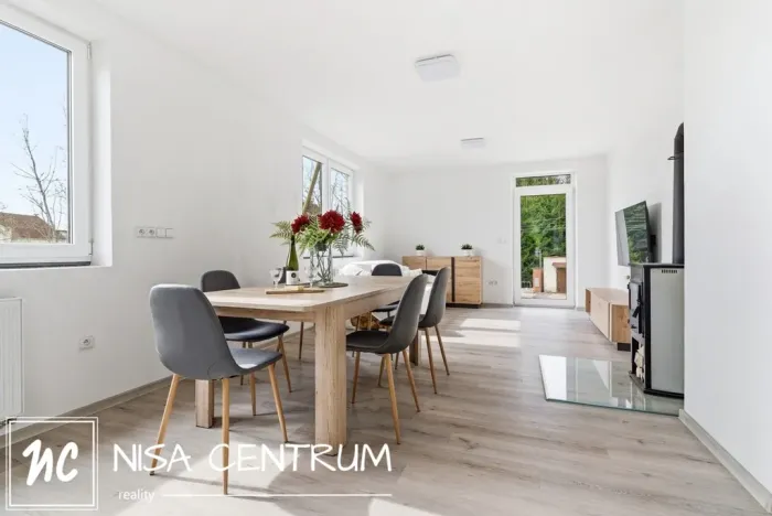 Prodej rodinného domu, Benešov u Semil, 123 m2