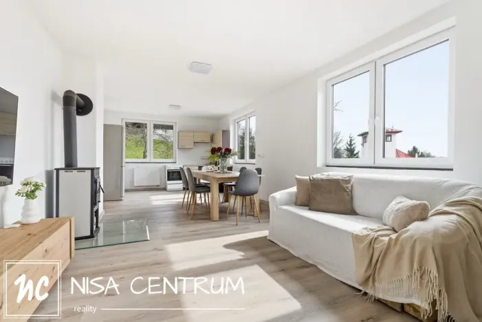 Prodej rodinného domu, Benešov u Semil, 123 m2