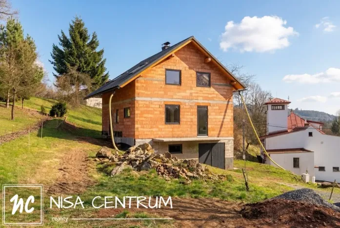 Prodej rodinného domu, Benešov u Semil, 123 m2