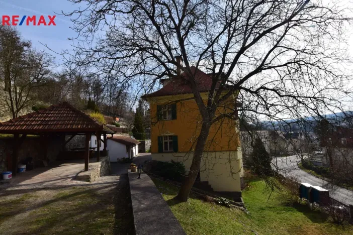 Pronájem bytu 3+1, Český Krumlov, třída Míru, 89 m2