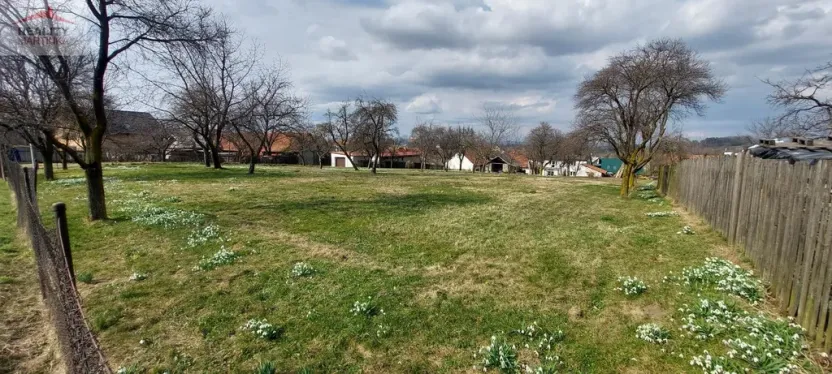 Prodej pozemku pro bydlení, Lešná - Perná, 1563 m2