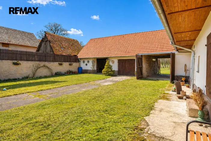 Prodej rodinného domu, Drhovle - Pamětice, 95 m2